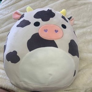 Cow Squishmallows